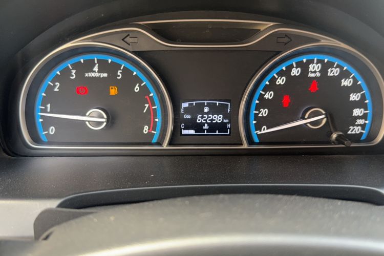 Used Baojun 630 2014 1.5L manual standard version Odometer Close Up