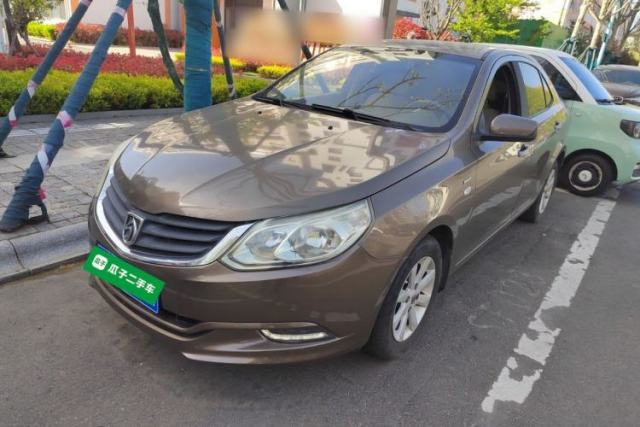 Used Baojun 630 2014 1.5L manual standard version
