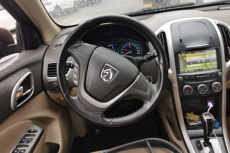 Used Baojun 630 2014 1.5L Automatic Elite Model Steering Wheel