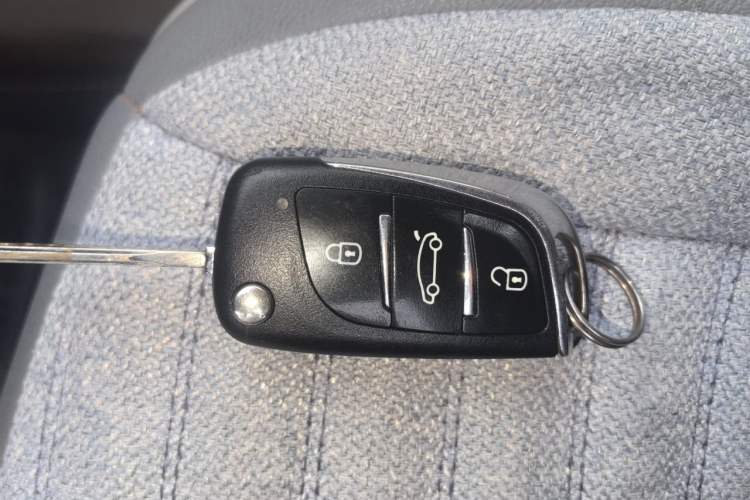 Used Baojun 630 2014 1.5L manual standard version Vehicle Key