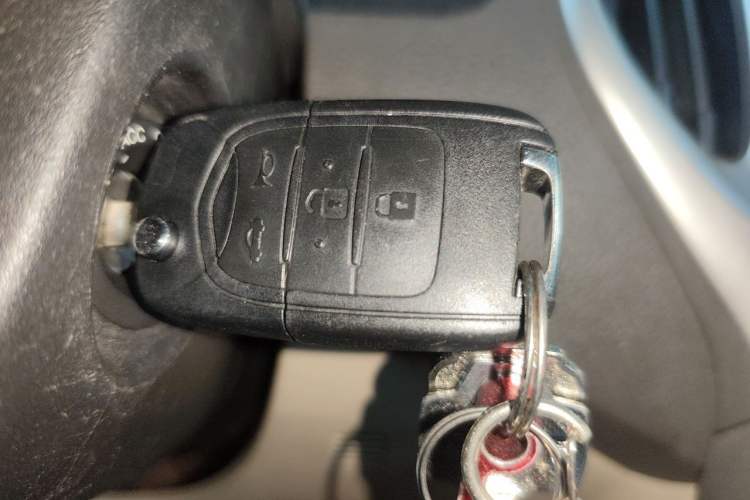 Used Baojun 630 2014 1.5L manual Comfort trim level Vehicle Key