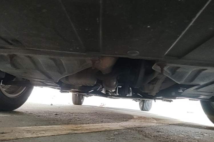 Used Baojun 630 2014 1.5L manual Comfort trim level Chassis Front