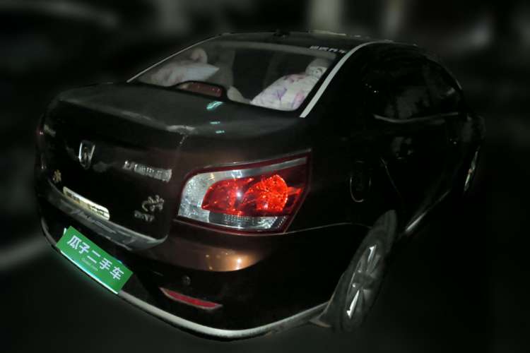 Used Baojun 630 2014 1.5L automatic comfort version Rear Right 45 Deg