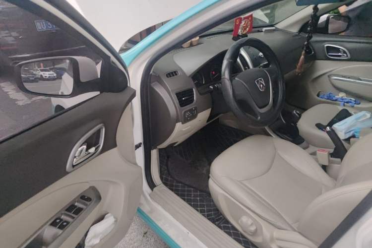 Used Baojun 630 2014 1.5L manual Comfort trim level Driver Seat