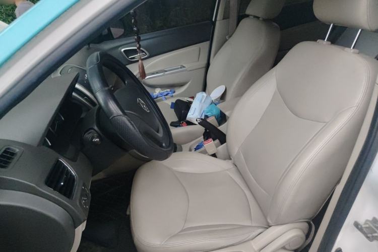 Used Baojun 630 2014 1.5L manual Comfort trim level Left Front Seat