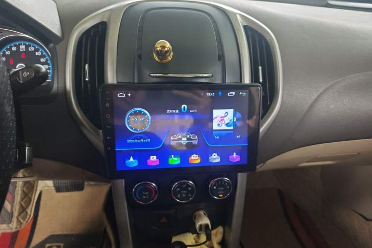 Used Baojun 630 2014 1.5L automatic comfort version Audio And AC Panel