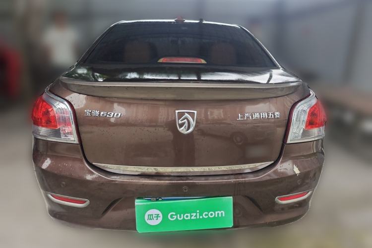 Used Baojun 630 2014 1.5L automatic comfort version Rear