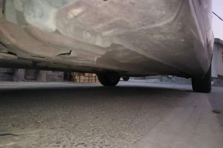 Used Baojun 630 2014 1.5L automatic comfort version Chassis Front Left