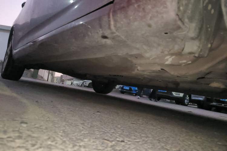 Used Baojun 630 2014 1.5L automatic comfort version Chassis Front Right