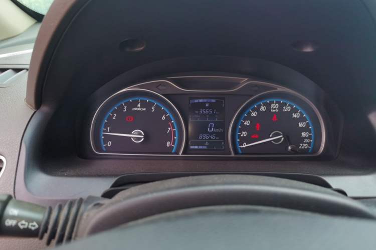 Used Baojun 630 2014 1.5L manual Comfort trim level Instrument Cluster