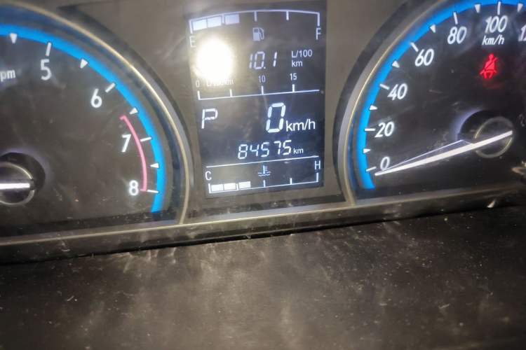 Used Baojun 630 2014 1.5L automatic comfort version Odometer Close Up