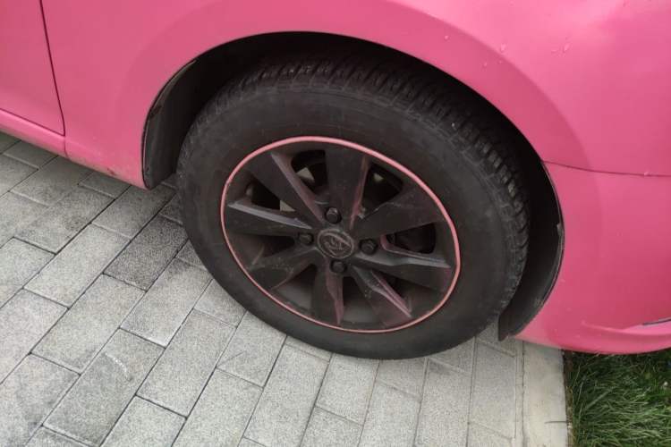 Used Baojun 630 2014 1.5L manual Comfort trim level Right Front Wheel Hub