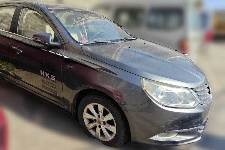 Used Baojun 630 2014 1.5L manual Comfort trim level Front Right 45 Deg