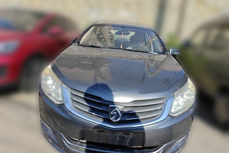 Used Baojun 630 2014 1.5L manual Comfort trim level Front