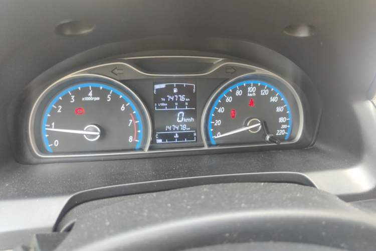 Used Baojun 630 2014 1.5L manual Comfort trim level Odometer Close Up