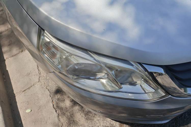 Used Baojun 630 2014 1.5L manual standard version Right Front Headlight