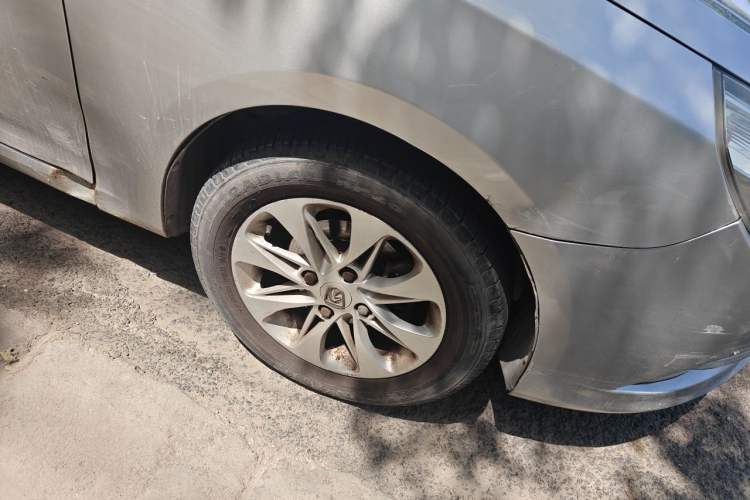 Used Baojun 630 2014 1.5L manual standard version Right Front Wheel Hub
