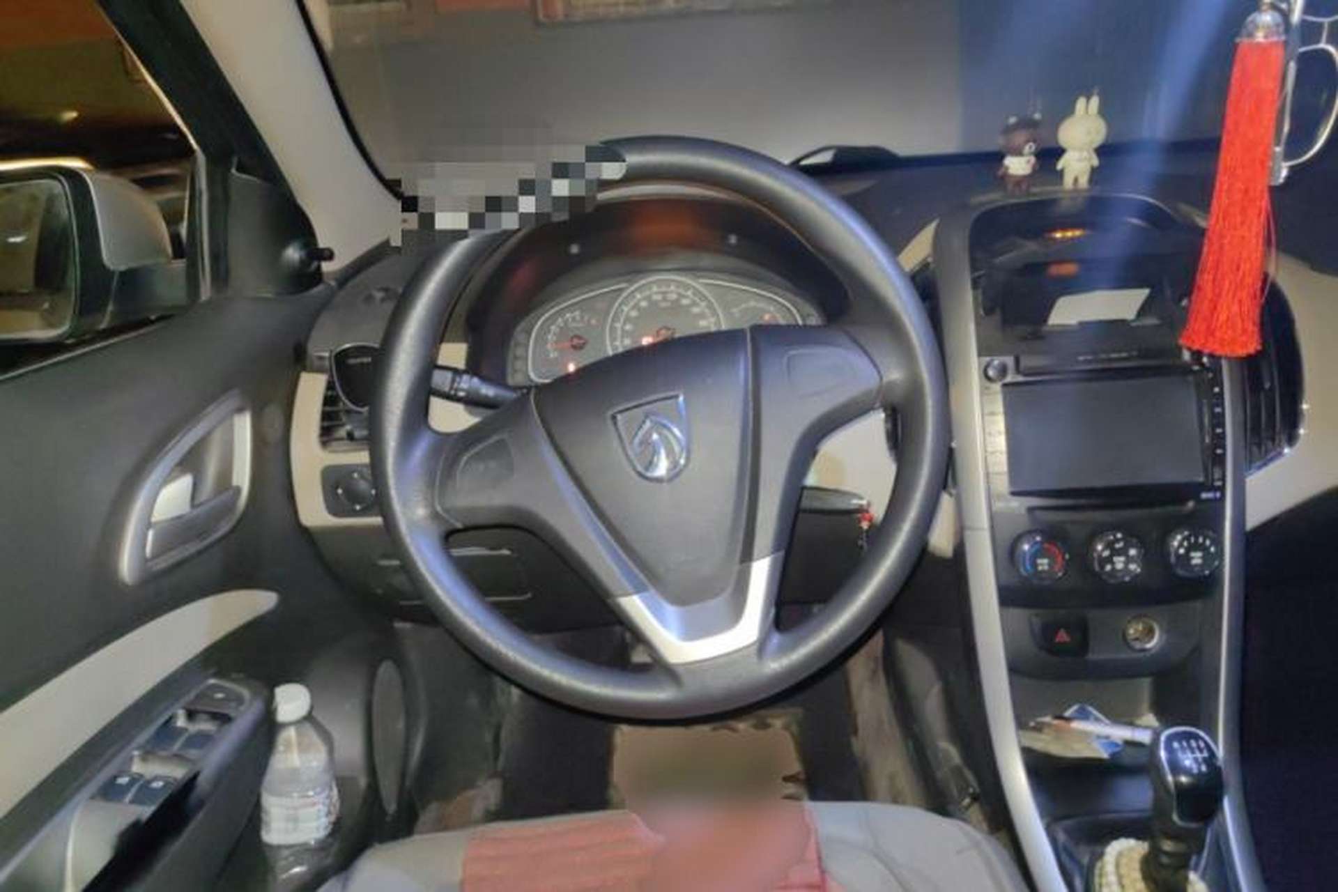 Used Baojun 630 2014 1.5L manual standard version Steering Wheel