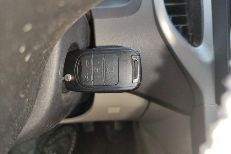 Used Baojun 630 2014 1.5L manual Comfort trim level Vehicle Key