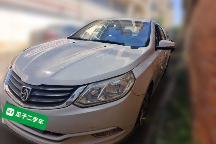 Baojun 630 2014 1.5L manual Comfort trim level de segunda mano Guazi used car, China used car export, Used car for sale, Used  cars, Cheapest cars for sale