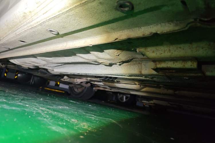 Used Baojun 630 2014 1.5L manual standard version Chassis Front Right
