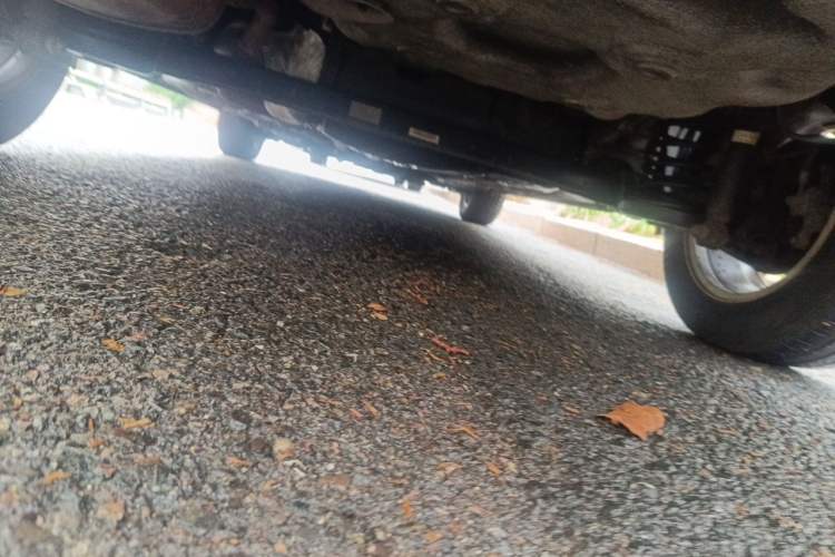 Used Baojun 630 2014 1.5L manual Comfort trim level Chassis Rear