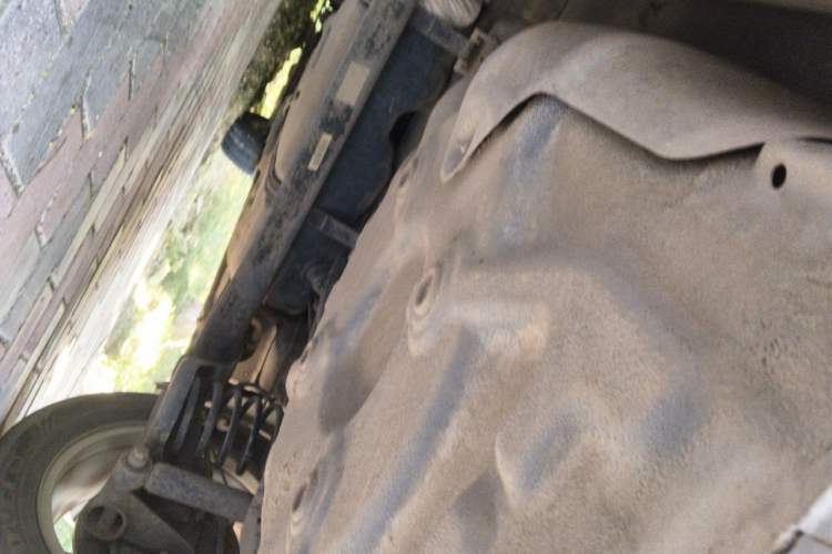 Used Baojun 630 2014 1.5L manual Comfort trim level Chassis Rear