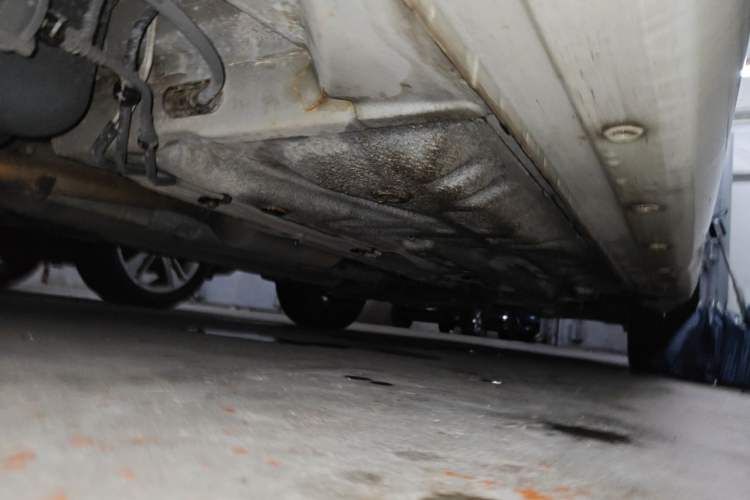 Used Baojun 630 2014 1.5L automatic comfort version Chassis Rear Right