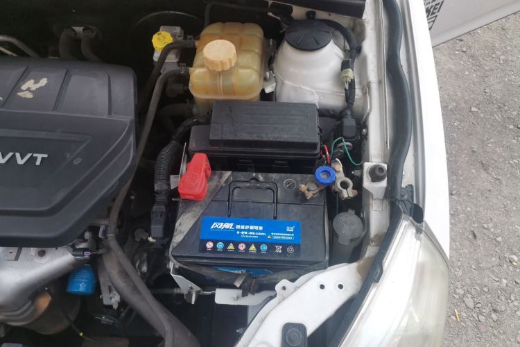 Used Baojun 630 2014 1.5L manual Comfort trim level Engine Bay Left