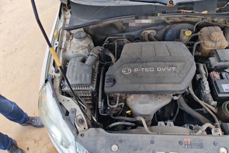 Used Baojun 630 2014 1.5L manual Comfort trim level Engine Bay Right