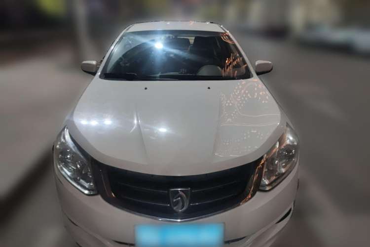 Used Baojun 630 2014 1.5L manual standard version Front