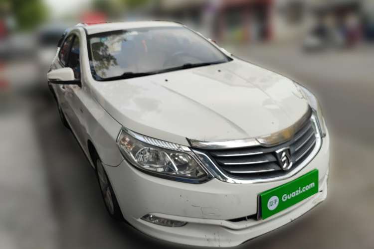 Used Baojun 630 2014 1.5L manual Comfort trim level Front Right 45 Deg