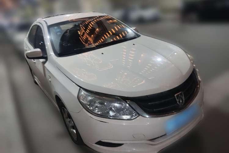 Used Baojun 630 2014 1.5L manual standard version Front Right 45 Deg