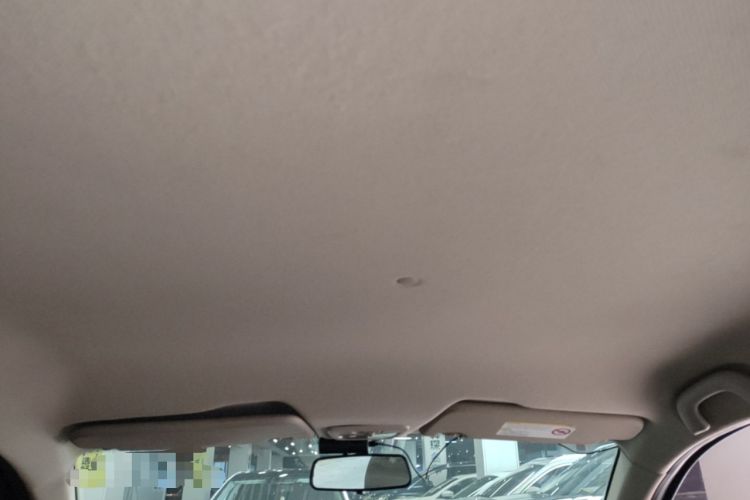 Used Baojun 630 2014 1.5L automatic comfort version Headliner
