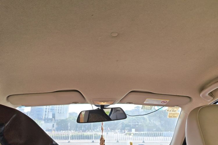 Used Baojun 630 2014 1.5L manual Comfort trim level Headliner