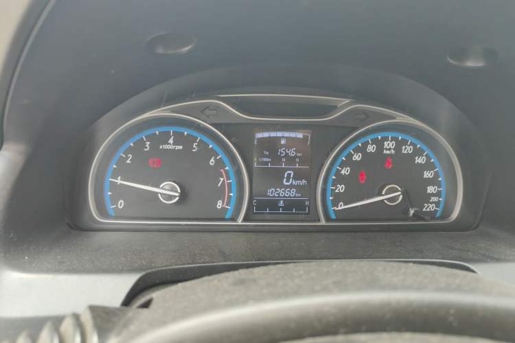 Used Baojun 630 2014 1.5L manual Comfort trim level Instrument Cluster