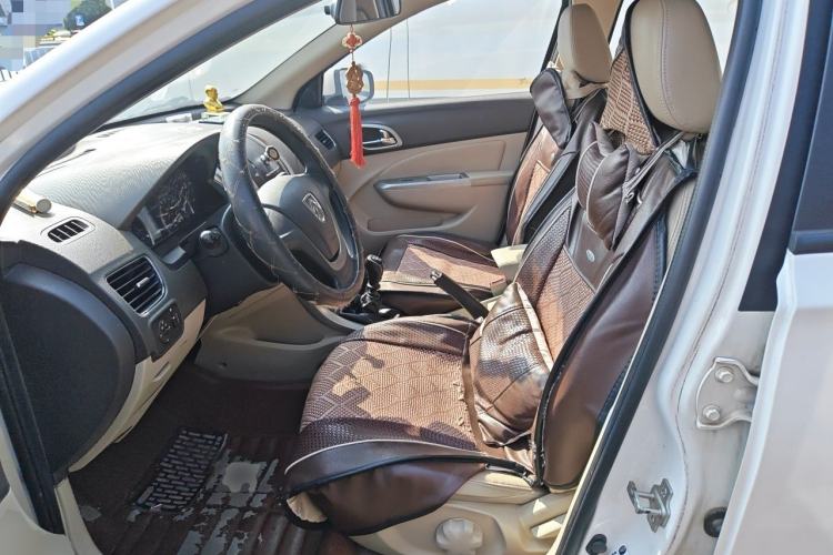 Used Baojun 630 2014 1.5L manual Comfort trim level Left Front Seat