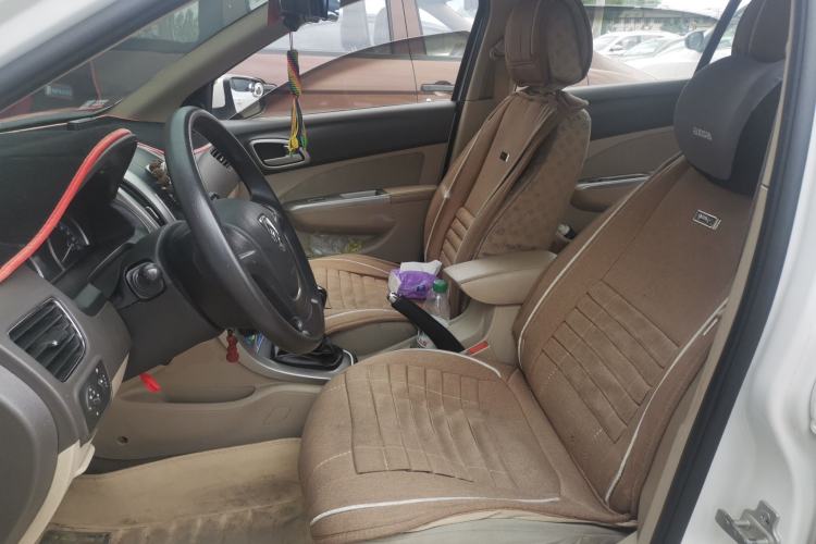 Used Baojun 630 2014 1.5L manual Comfort trim level Left Front Seat