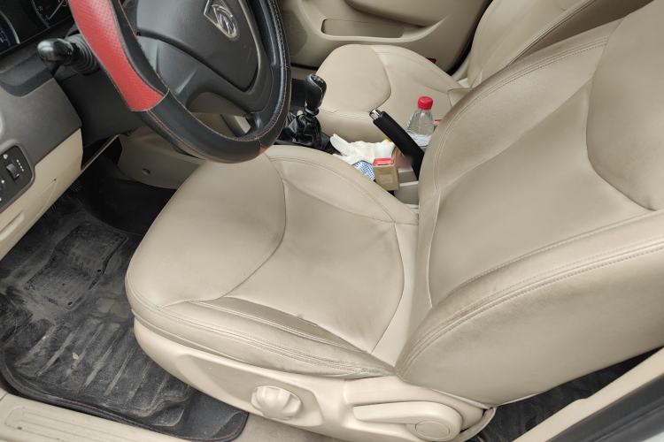 Used Baojun 630 2014 1.5L manual Comfort trim level Left Front Seat