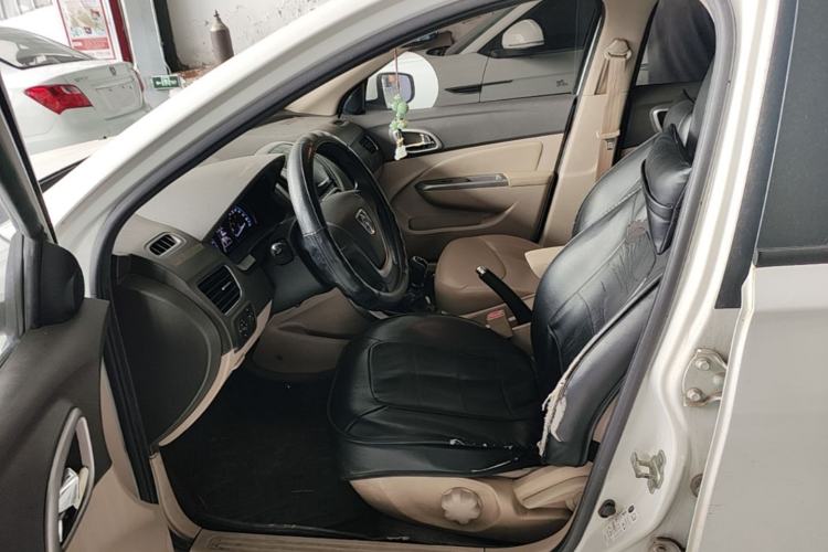 Used Baojun 630 2014 1.5L manual Comfort trim level Left Front Seat