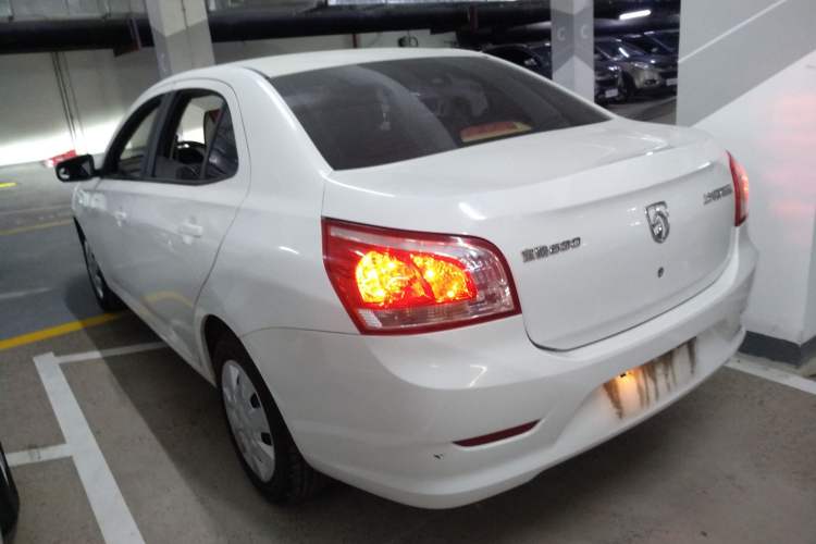 Used Baojun 630 2014 1.5L manual standard version Left Side