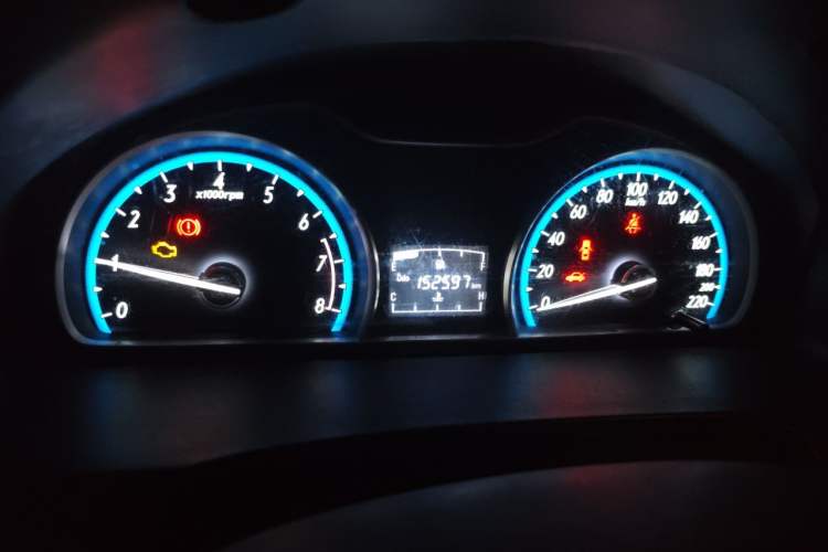 Used Baojun 630 2014 1.5L manual standard version Odometer Close Up