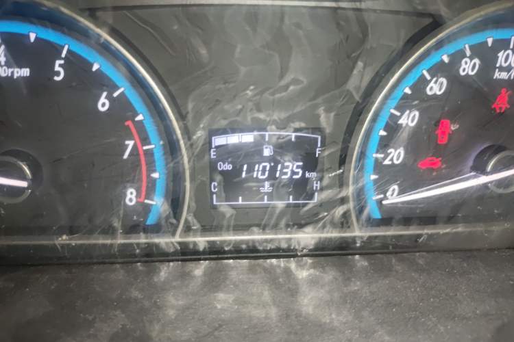 Used Baojun 630 2014 1.5L manual standard version Odometer Close Up