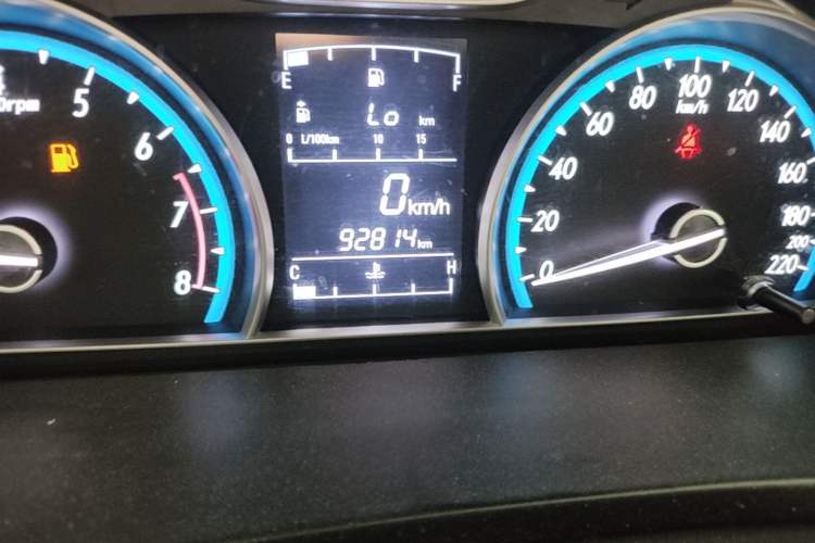 Used Baojun 630 2014 1.5L manual Comfort trim level Odometer Close Up