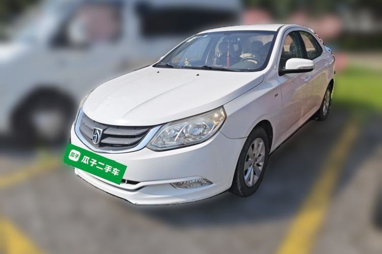 Gebrauchter Baojun 630 2014 1.5L manual Comfort trim level Guazi used car, China used car export, Used car for sale, Used  cars, Cheapest cars for sale