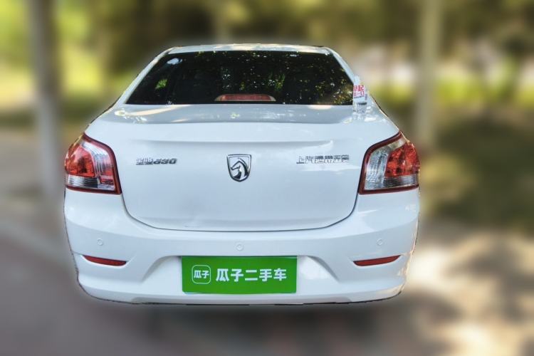Used Baojun 630 2014 1.5L manual Comfort trim level Rear