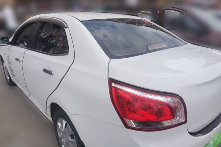 Used Baojun 630 2014 1.5L manual Comfort trim level Rear Left 45 Deg