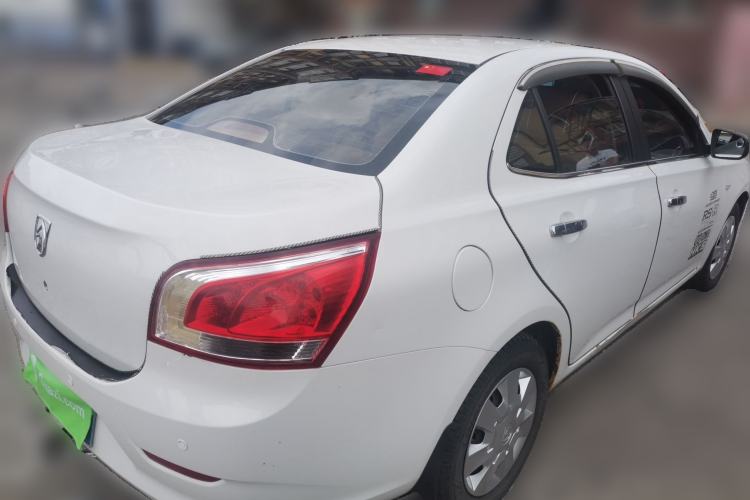 Used Baojun 630 2014 1.5L manual Comfort trim level Rear Right 45 Deg