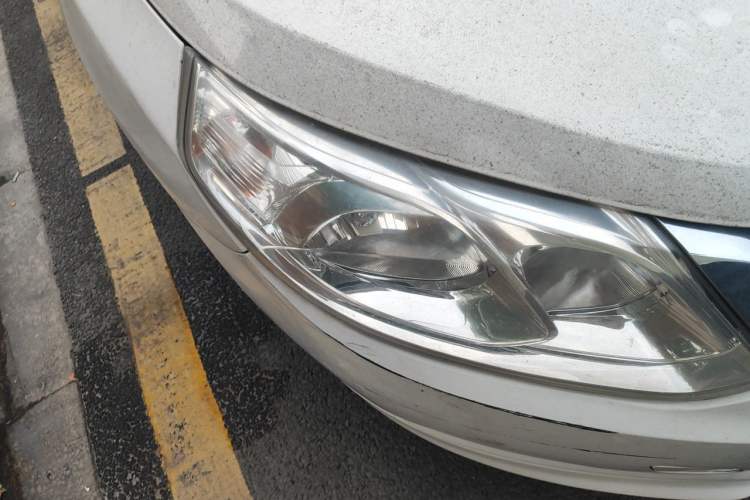 Used Baojun 630 2014 1.5L manual Comfort trim level Right Front Headlight