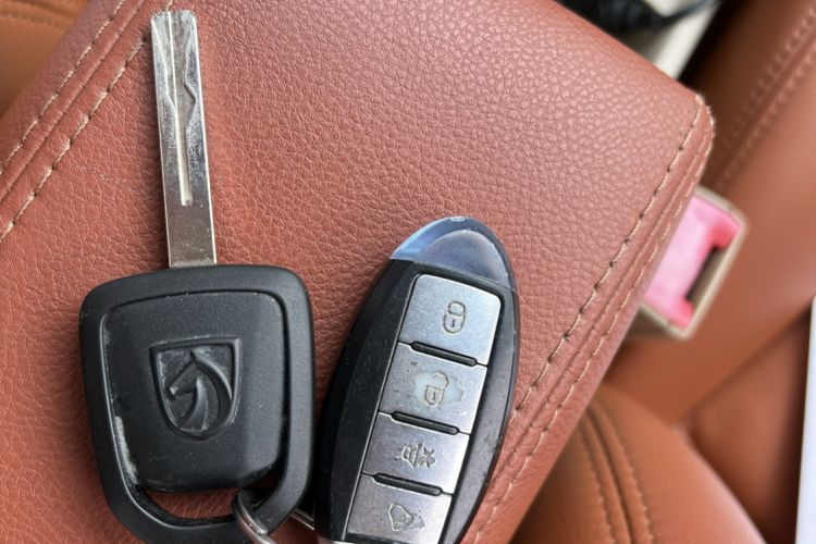 Used Baojun 630 2014 1.5L manual standard version Vehicle Key